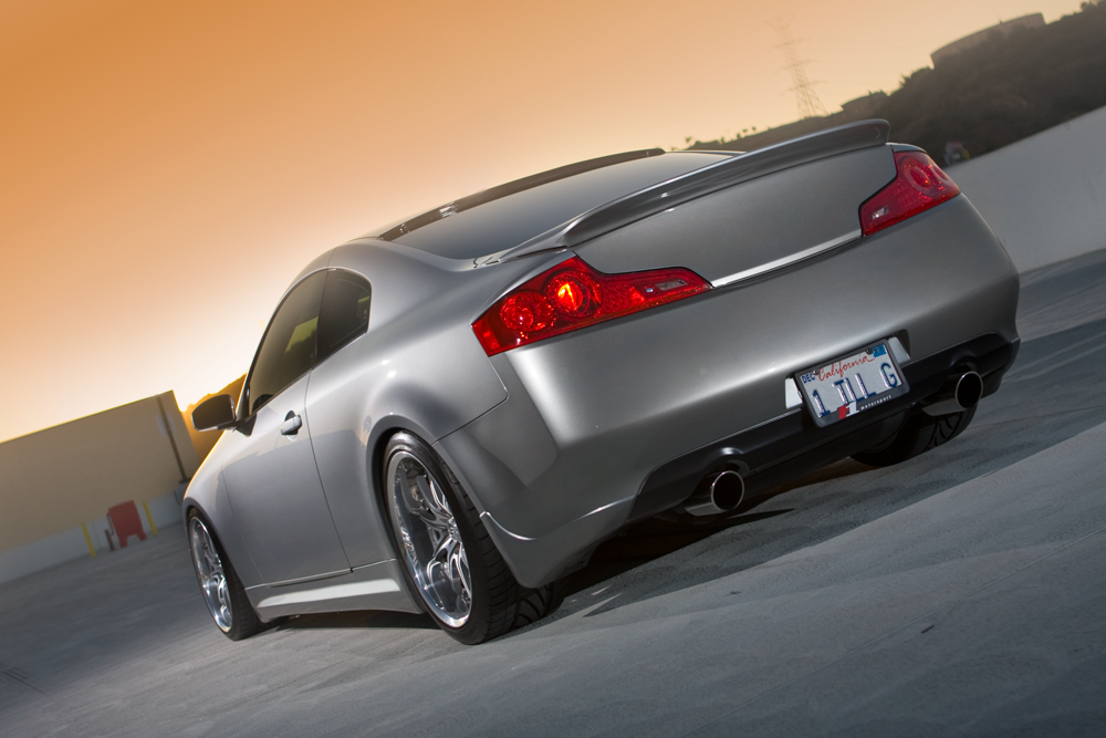 Who said underglows are rice? >] Infiniti G35/G37/GTR Forums